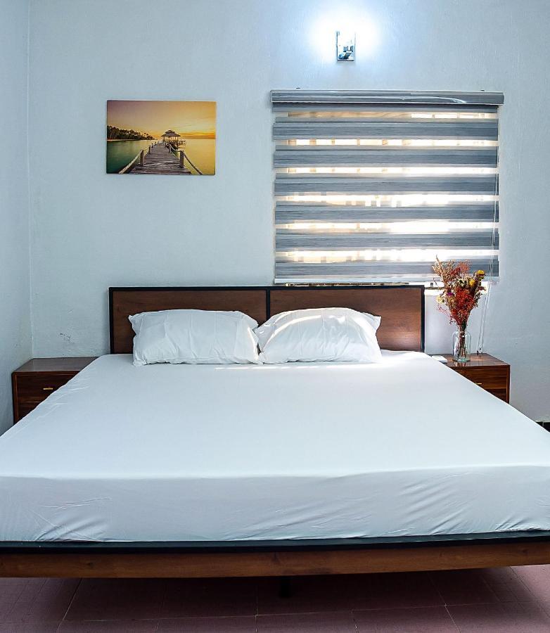 Palm Heights Apartments - Omole Phase 1, Ikeja Εξωτερικό φωτογραφία